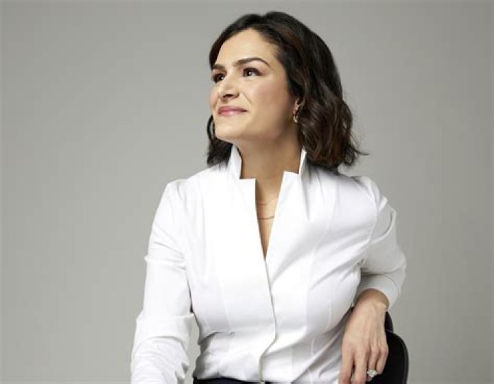Sima Sistani WW, Bio, Wiki, Age, Husband, Salary, and Net Worth