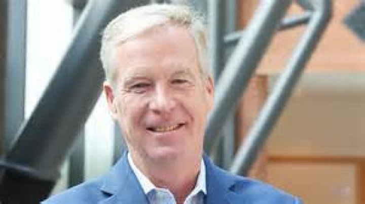 Steve Cahillane Kellogg, Wikipedia, House, Salary, and Net Worth