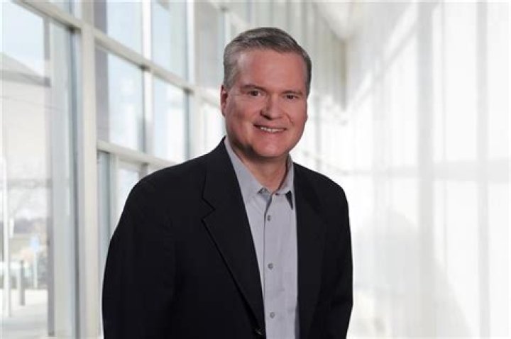 Stewart Rhodes Net Worth Before Arrest: Career Earning