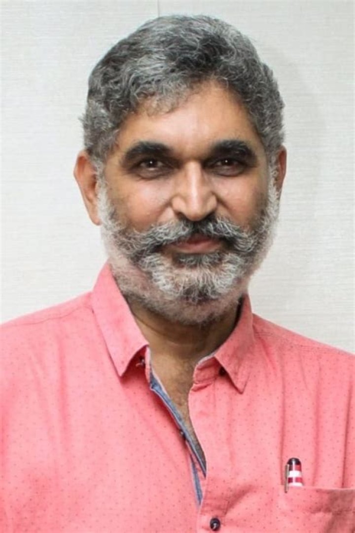 Suresh Chandra Menon – Biography, Facts & Life Story