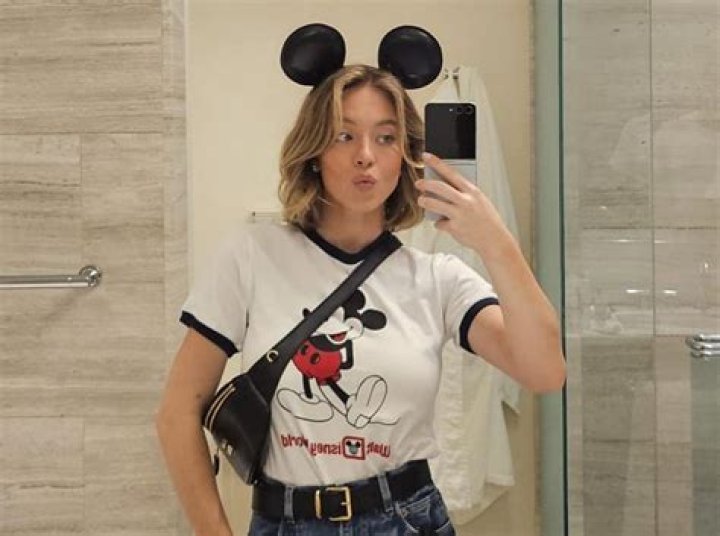 Sydney Sweeney Phone Number, WhatsApp Number Contact No Mobile