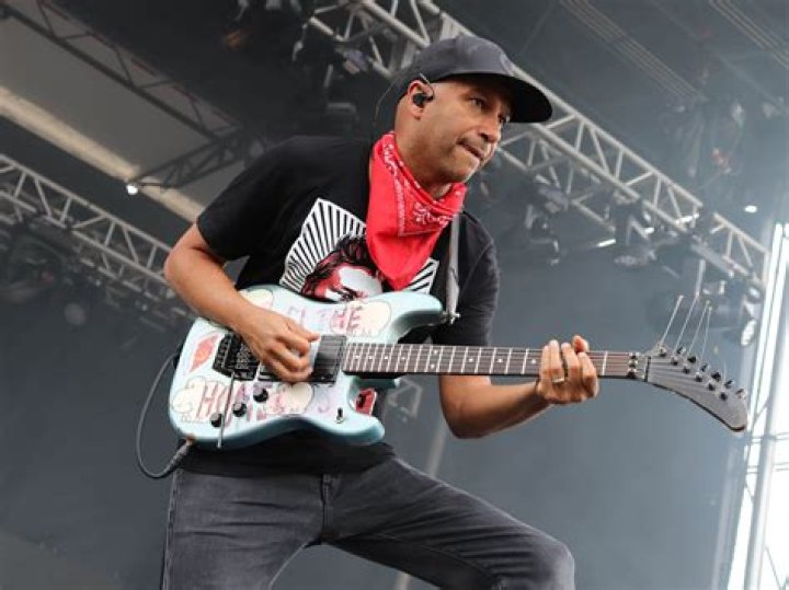 Tom Morello – Biography, Facts & Life Story