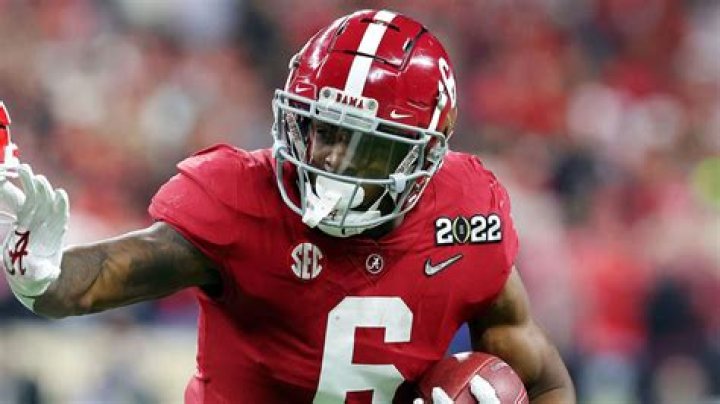 Former Alabama RB Trey Sanders Transfers to TCU
