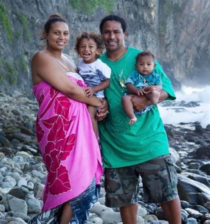 NFL's Troy Polamalu and Wife Theodora Maintain a Lowkey Personal Life