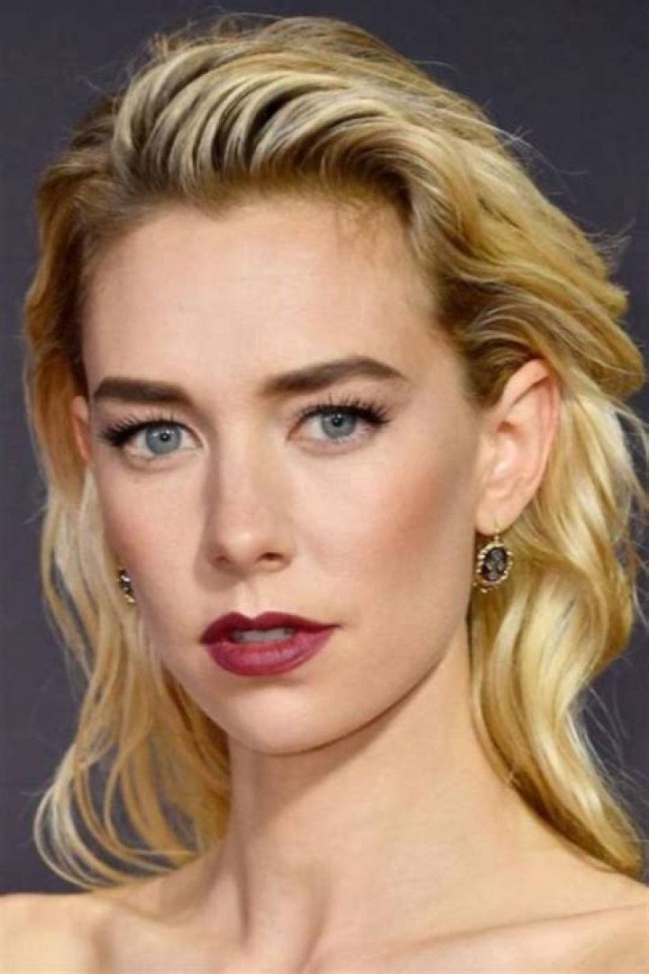 Vanessa Kirby – Biography, Facts & Life Story