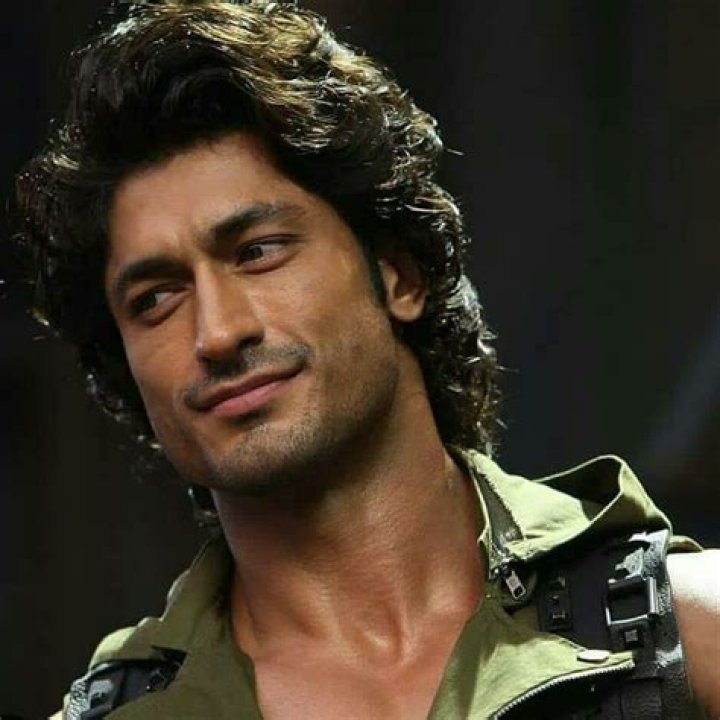 Vidyut Jamwal Phone Number WhatsApp Number Contact Num Mobile