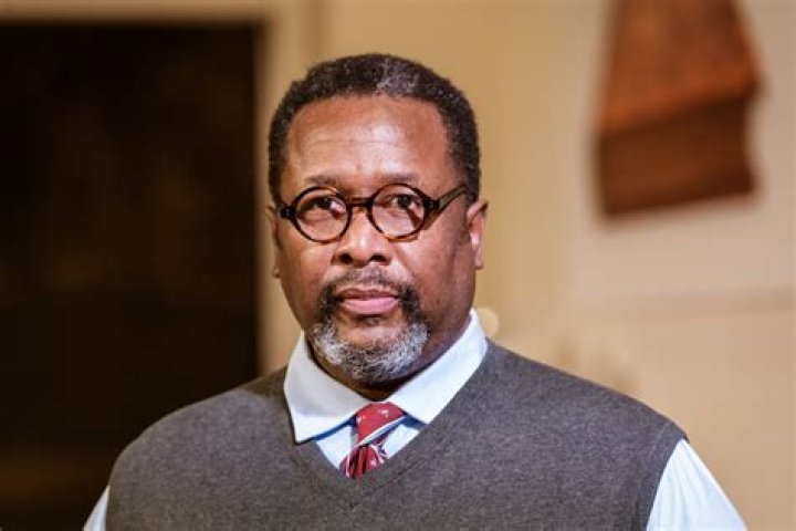 Wendell Pierce Acting, Bio, Wiki, age, Height, Wife, Music, and Net Worth