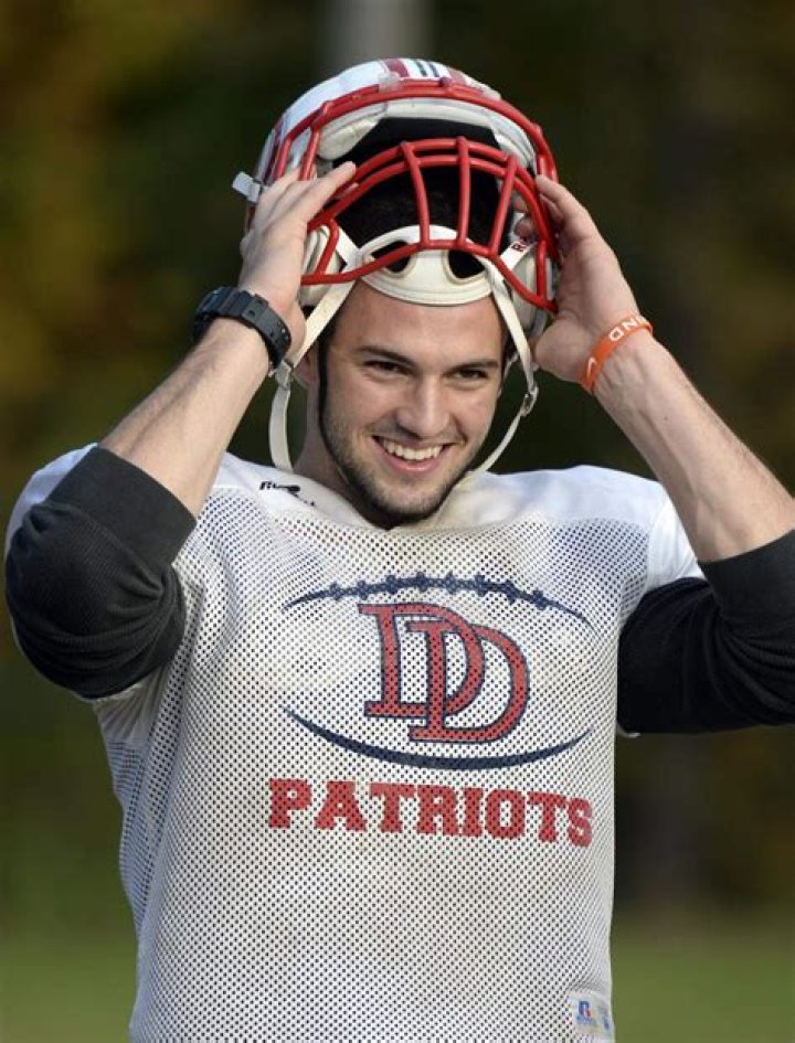 
Nash Grier Net Worth – Earning As A YouTuber
