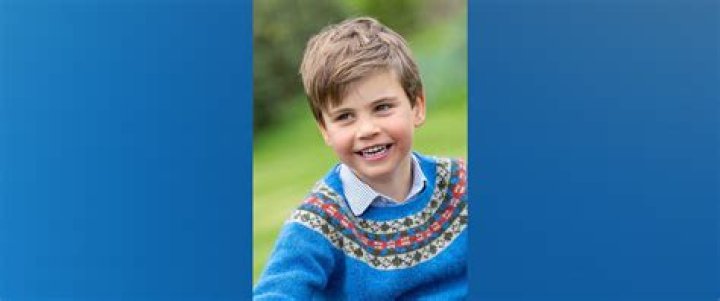 YouTuber Louie’s Life Net Worth – Salary And Income From Merch And YouTube