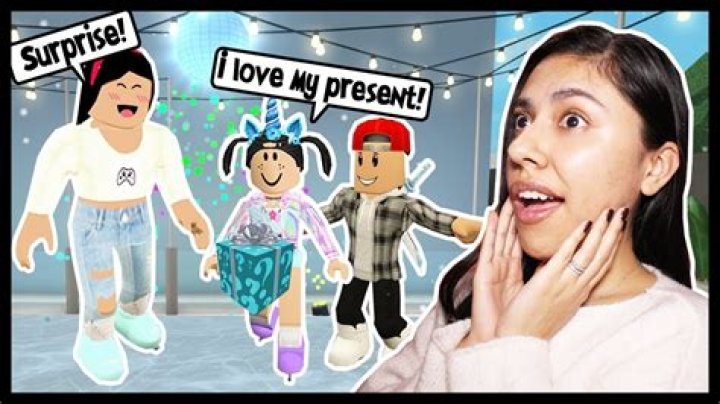 ZaiLetsPlay YouTuber, Bio, Wiki, Age, Height, Husband, Baby, Merch, and Net Worth