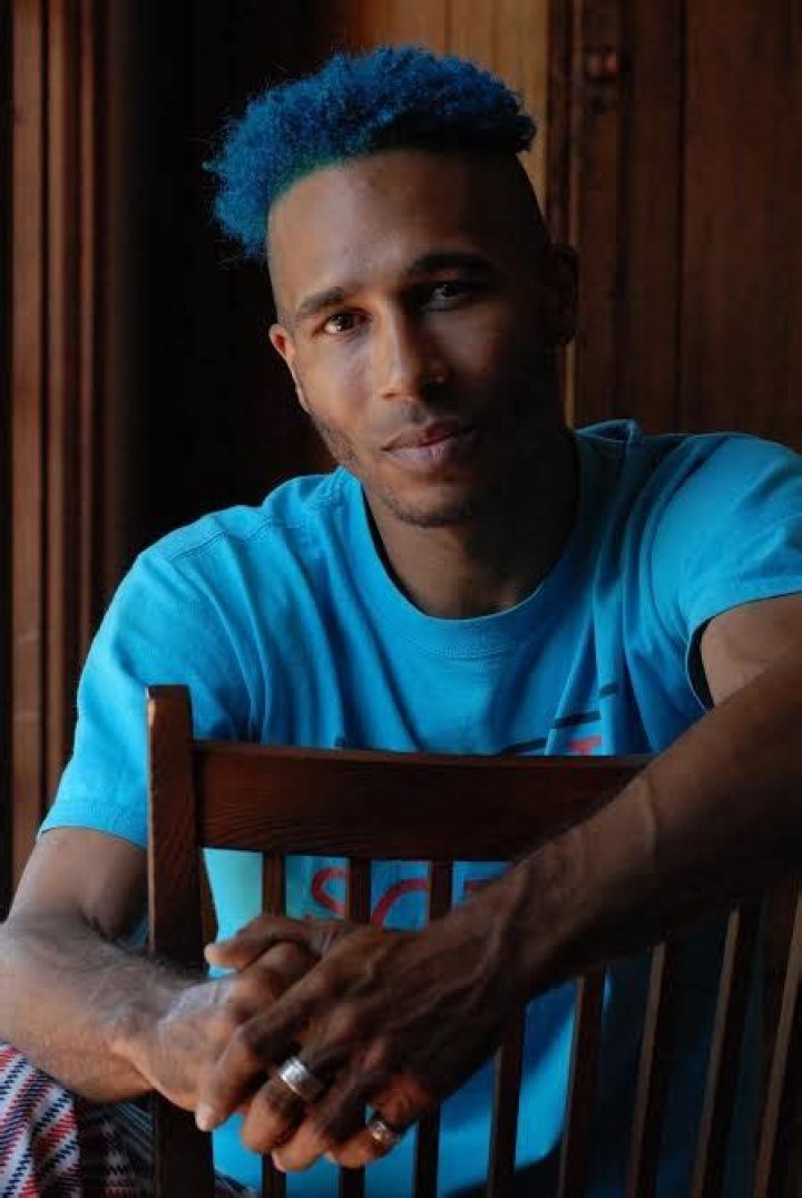 Zaron Burnett Mel Magazine, Bio, Wiki, Age, Height, Wife, Podcast, Salary, and Net Worth